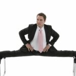 La gueule du Job !!! Expert en grand écart